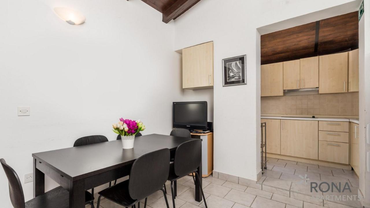 Rona Holiday Home Ana Poreč Dış mekan fotoğraf